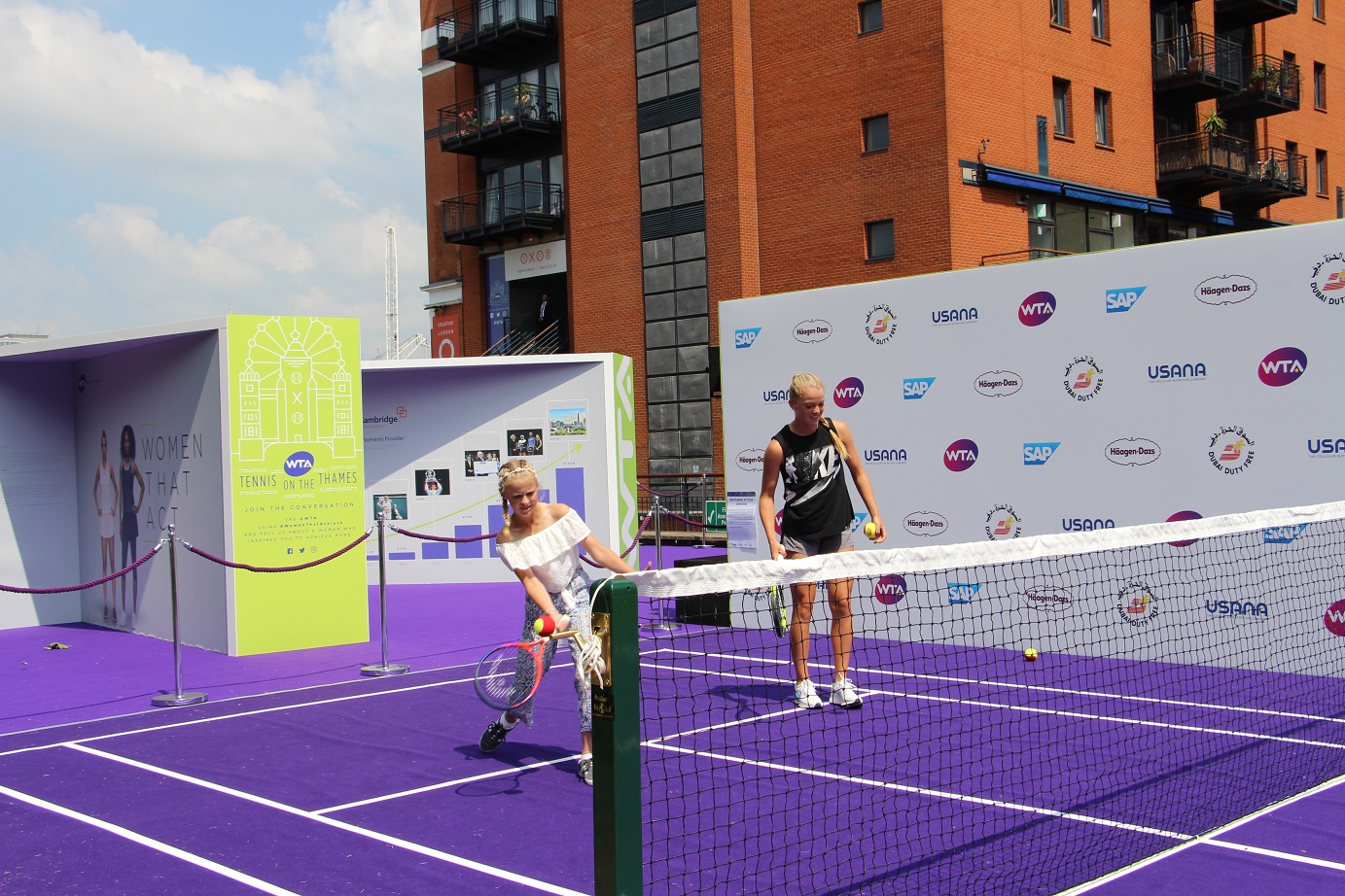Elena Baltacha Foundation youngster Amie Hunt at WTA Tennis on the Thames, playing doubles with Katie Swan